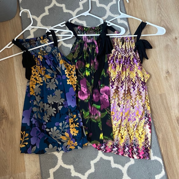 Bundle of 3! Tank Tops - Picture 1 of 7